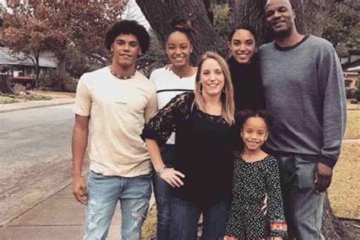 Is Christian Gonzalez related to Tony Gonzalez? Exploring Patriots CB’s family