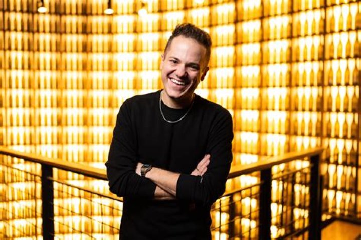 Is Jeff Arcuri Gay? Gender And Sexuality Of Comedian
