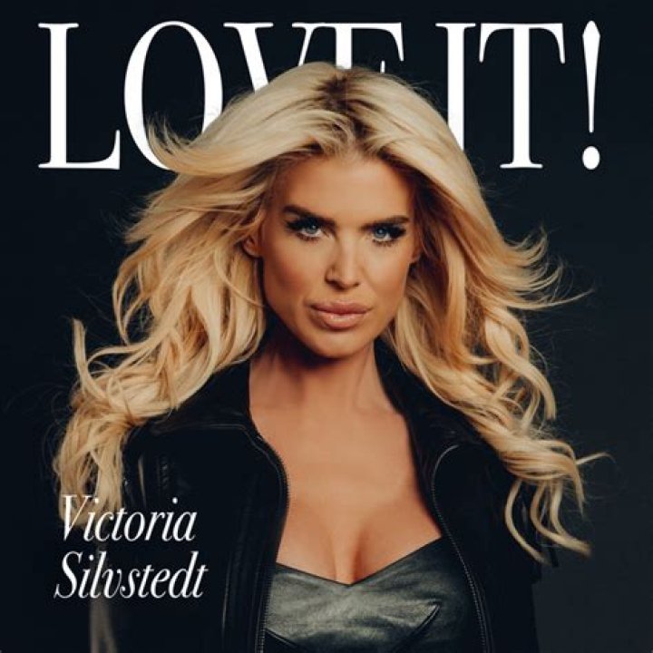 Is Victoria Silvstedt single after her divorce ? Know about her Married Life and Relationship