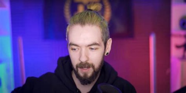 JackSepticEye admits he's been considering quitting YouTube
