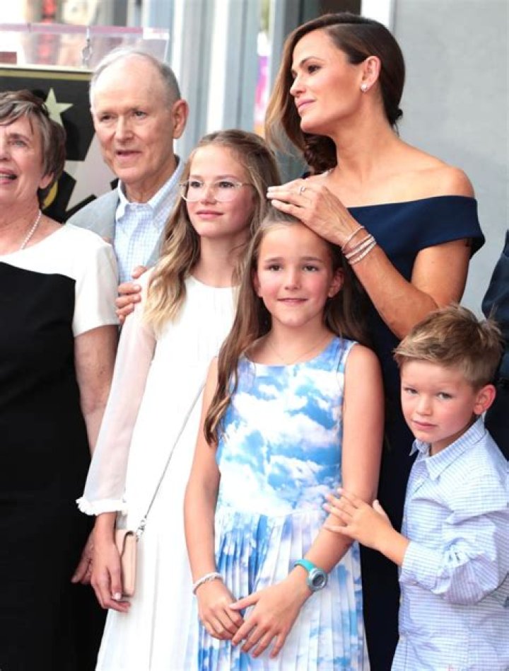 Jennifer Garner And James Garner: Are They Related?