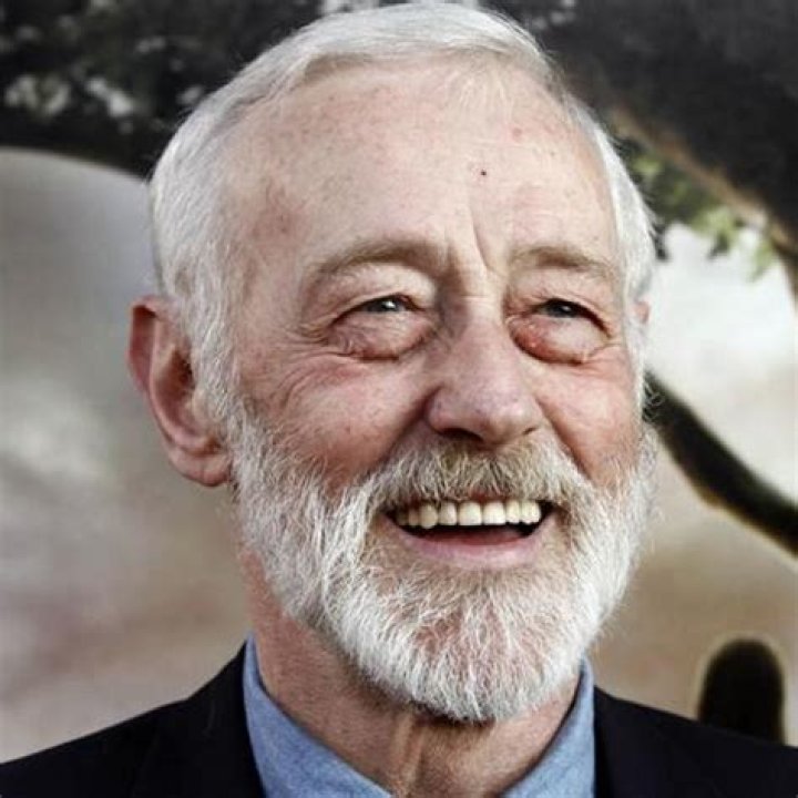 John Mahoney - Bio, Net Worth, Height