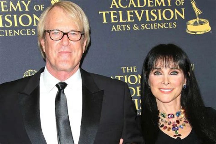 John Tesh Bio, Age, Height, Wife, Salary, Net Worth Entertainment Tonight
