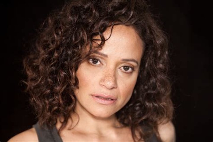 Judy Reyes Biography