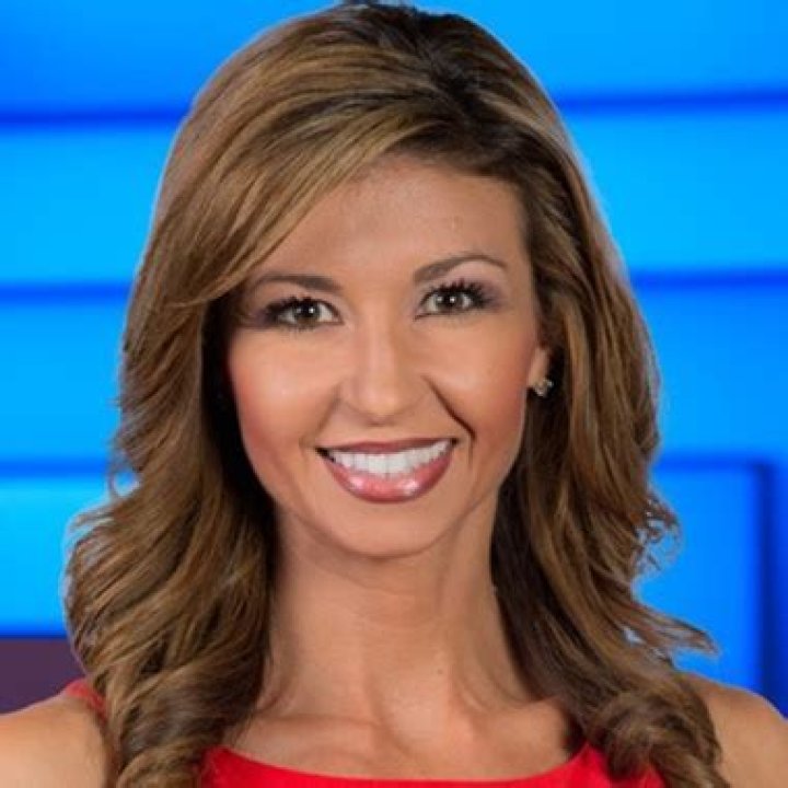 Julie Durda Biography