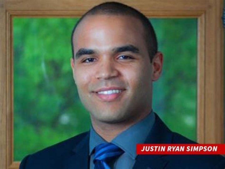 Justin Ryan Simpson - Bio, Age, Net Worth, Nationality, Body Measurement, Career