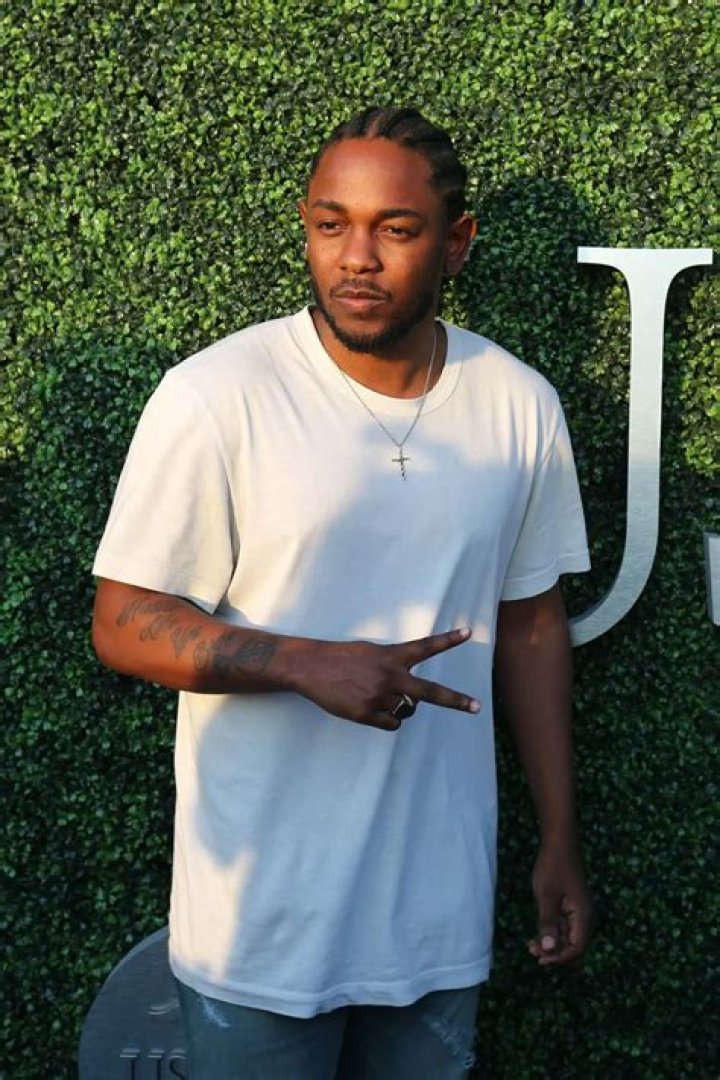 Kendrick Lamar - Bio, Net Worth, Height
