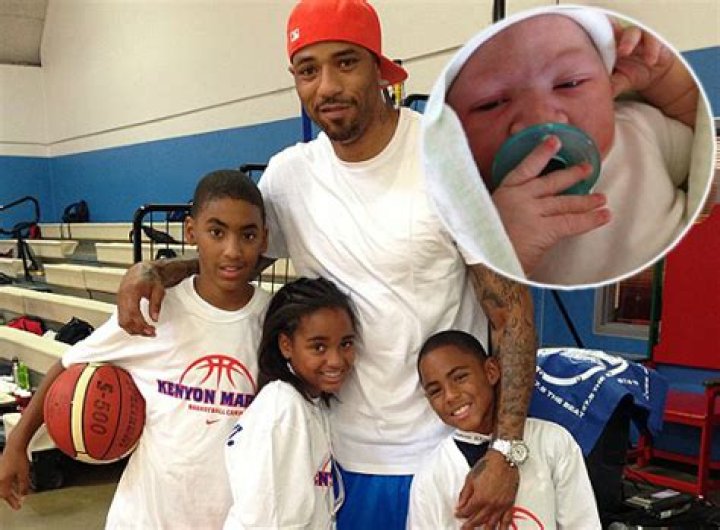 KENYON MARTIN ADDS TO HIS CLAN