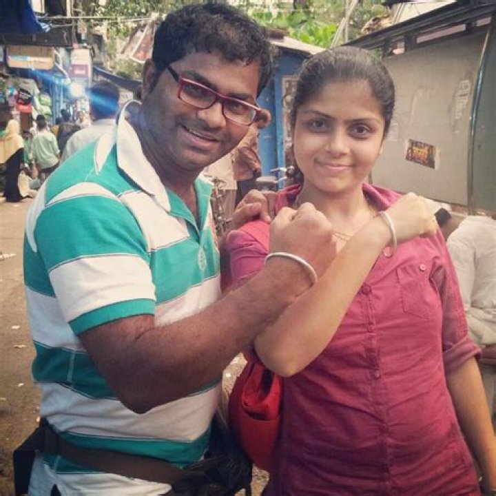 Kushal Badrike Wife, Biography, Height, Family, Age, Wiki, House