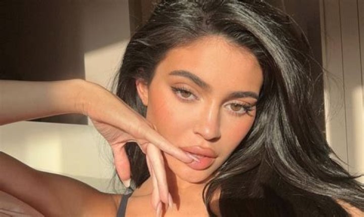 Kylie Jenner Nudes: A Comprehensive Analysis
