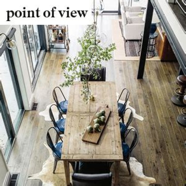 Laid-back Interiors for Modern Living
– Laurel Mercantile