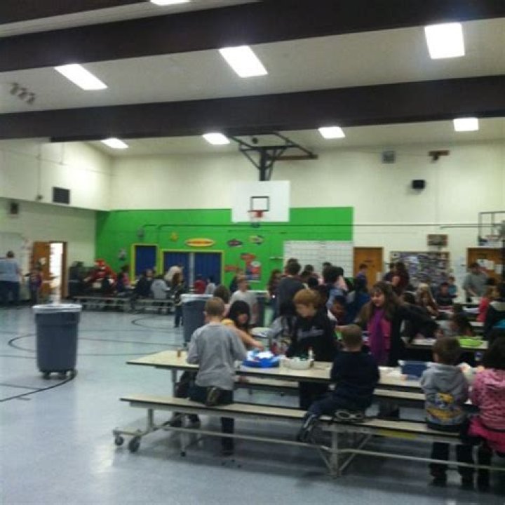 Lake Louise Elementary School - Lakewood