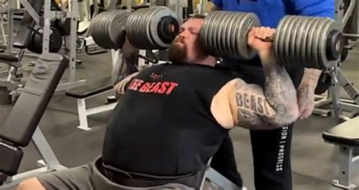 Larry Wheels beats Eddie Hall’s insane dumbbell press world record