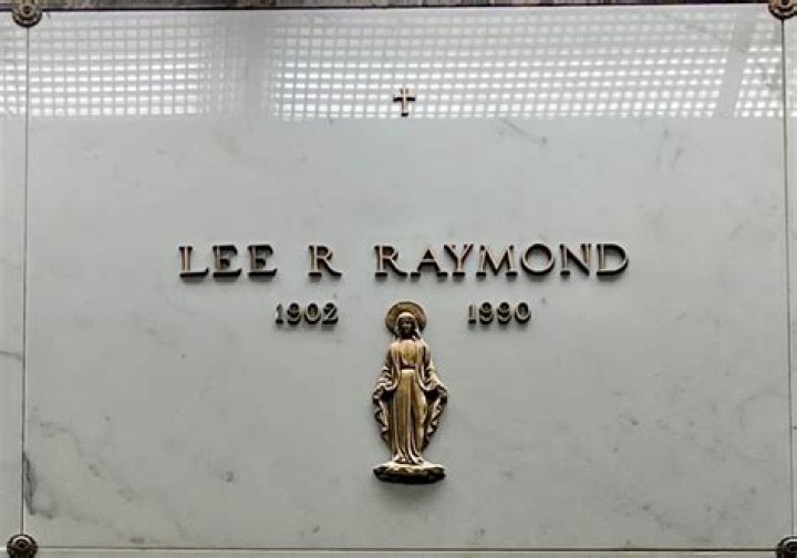 Lee R. Raymond Biography