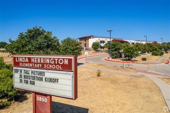 Linda Herrington Elementary School - Round Rock
