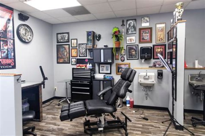 Local tattoo shop raises money for family in need