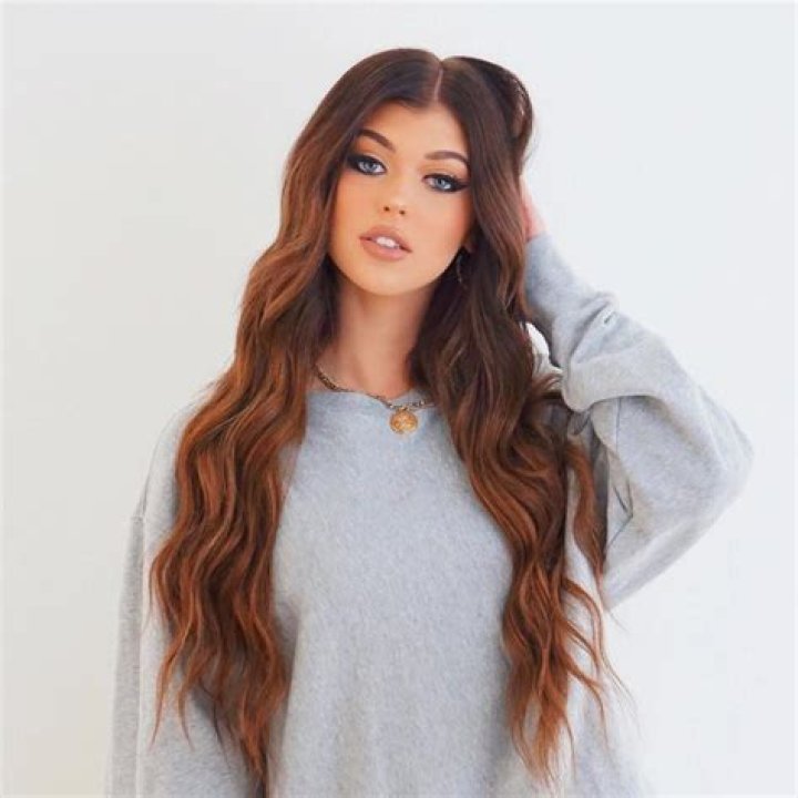 Loren Gray Beech - Bio, Net Worth, Height