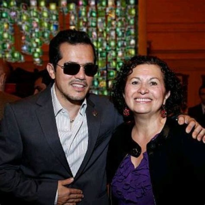 Luz Leguizamo: Where Is John Leguizamo's Mother Now?