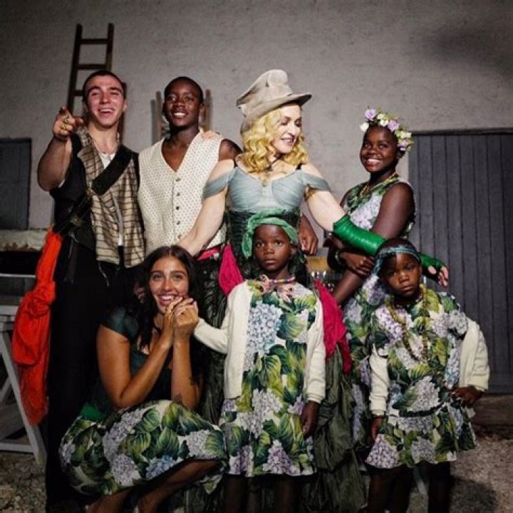 MADONNA CELEBRATES NEW YEAR’S EVE WITH HER SIX KIDS
