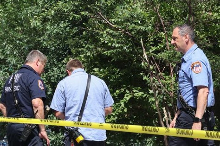 Man commits suicide at hotel after being approached by police for questioning