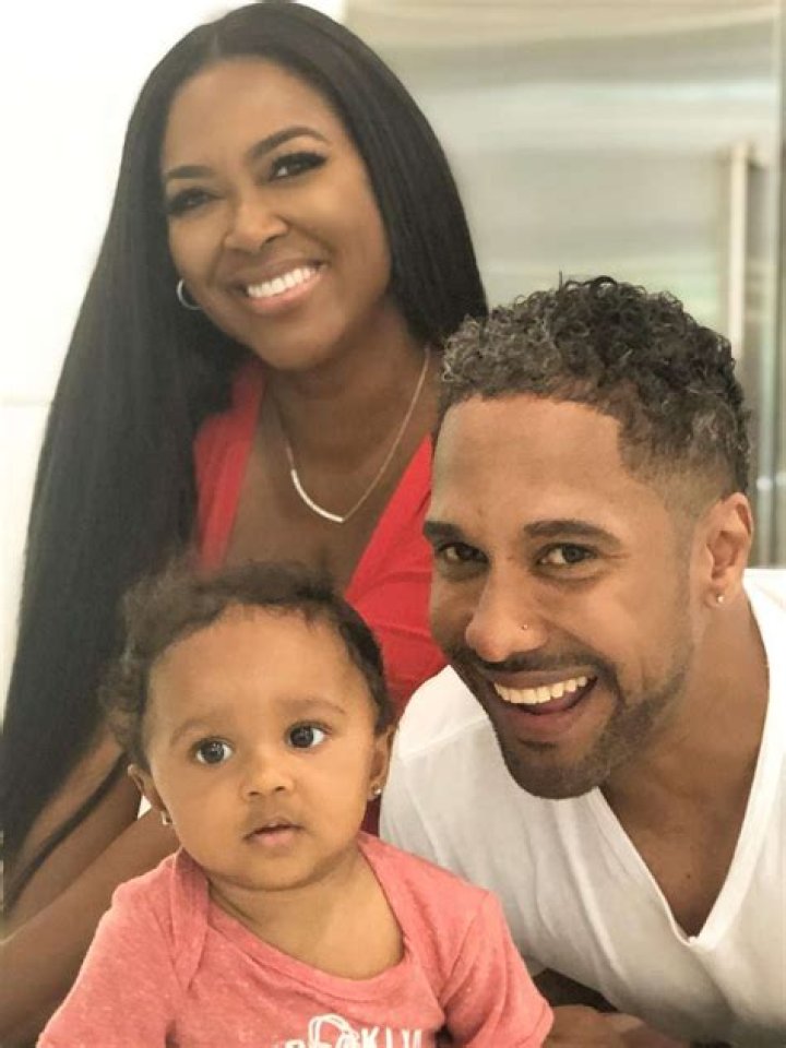 MARC DALY PROPOSES TO PAY KENYA MOORE $521 A MONTH IN CHILD SUPPORT AMID DIVORCE