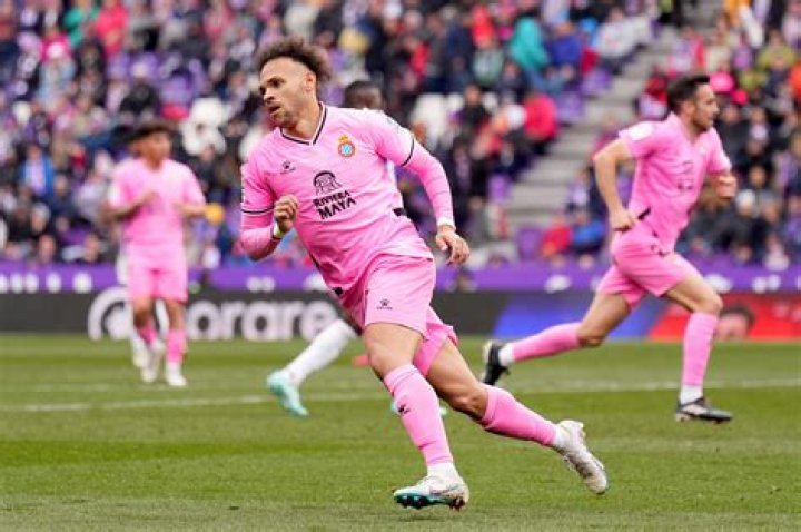 Martin Braithwaite Net Worth | Age, Height, Weight, Dating And More