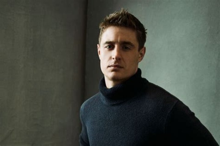 Max Irons - Bio, Net Worth, Height
