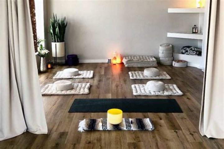 	MEDITATION ROOM OPENS AT LAUDERDALE AIRPORT	
