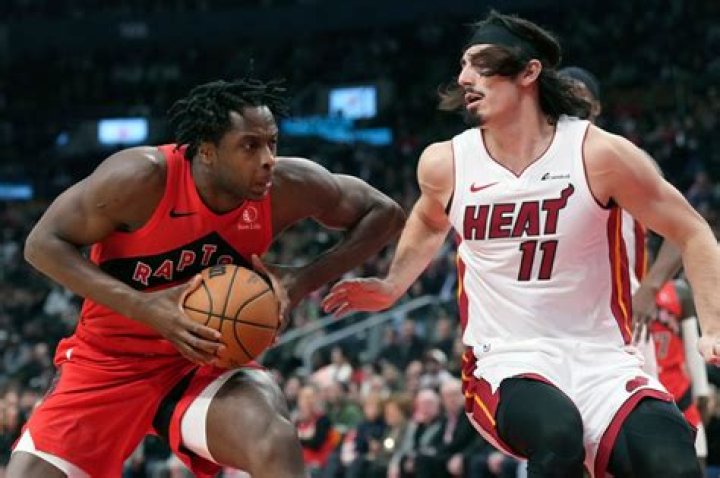 
Miami Heat |	A pair of Robinsons help guide shorthanded Heat past Raptors 112-103	