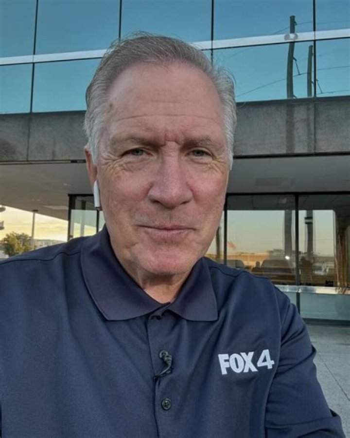 Mike Doocy Bio, Age, Height, Wife, Salary, Net Worth, Fox 4