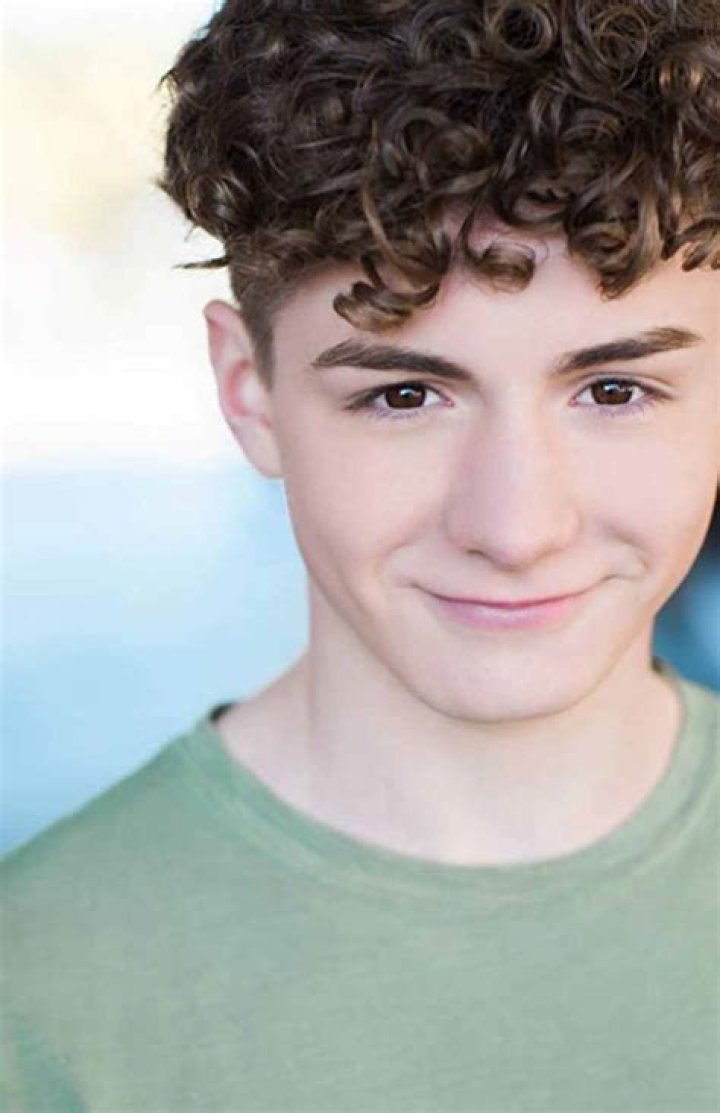 Mikey Tua: Wiki, Bio, Age, Family, Career, Net Worth, Height, Parents