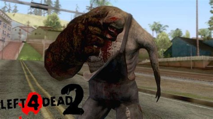 MOONMOON baits subscriber into brutal Left 4 Dead 2 Charger death