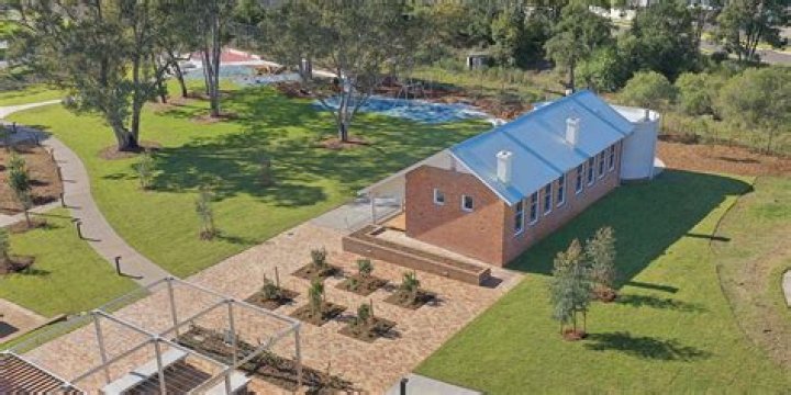 NEW LIFE FOR OLD SCHOOL | Free News