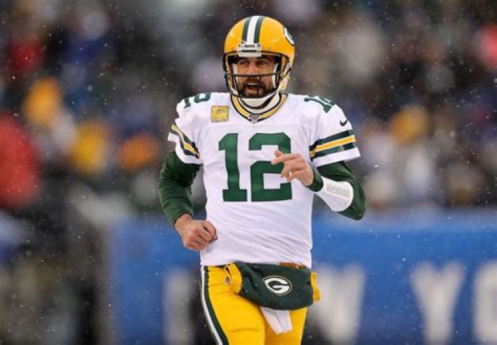 NFL Fans react to Aaron Rodgers being high on Percocet