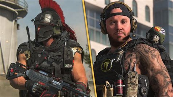 NICKMERCS calls for Warzone to follow Apex Legends crackdown on Strike Packs