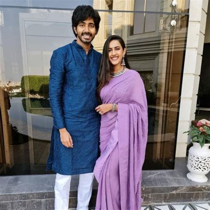 Niharika Konidela - Bio, Age, Net Worth, Height, Married, Nationality, Body Measurement, Career