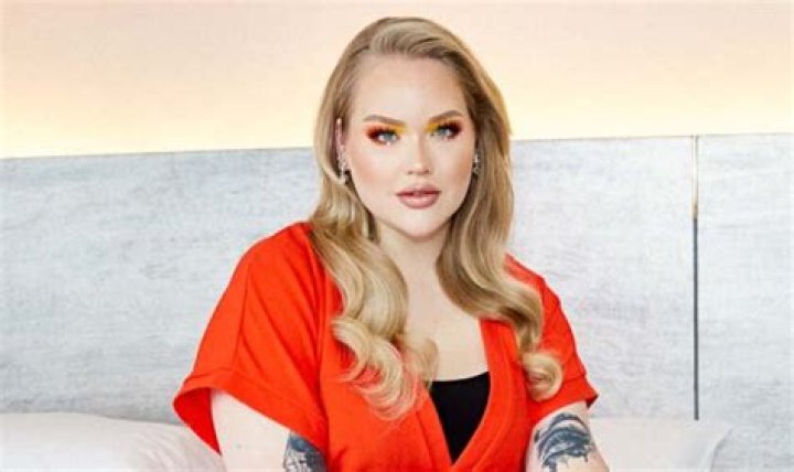 Nikkie Tutorials Biography