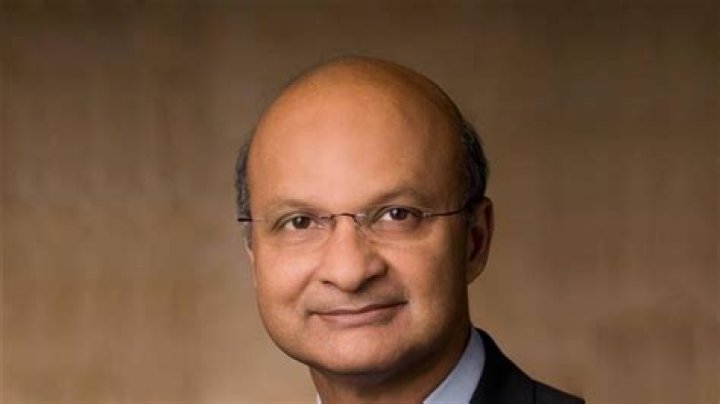 Omar Ishrak Wiki| Biography| Height| Age| Net Worth| Family| Education| Daughter| Parents| Retirement