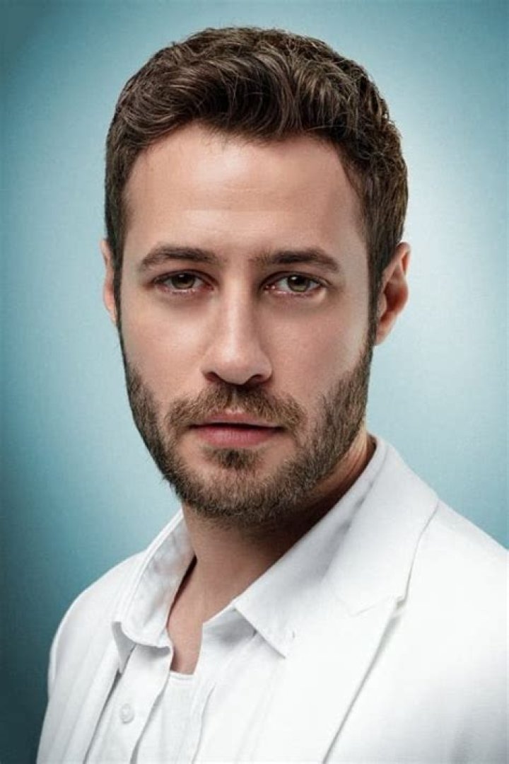 Ozan Dolunay: The Rising Star Of Turkish Cinema