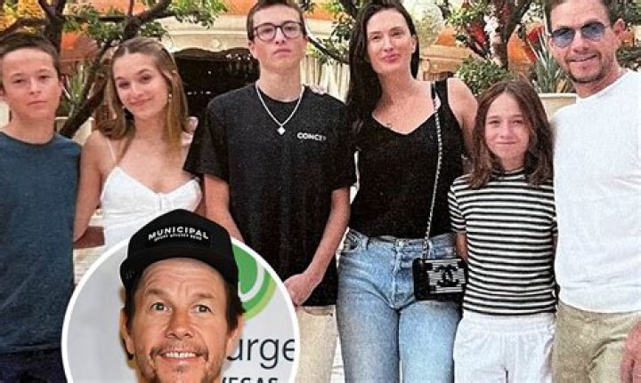 Paul Wahlberg Biography, Siblings, Marital status, Net worth