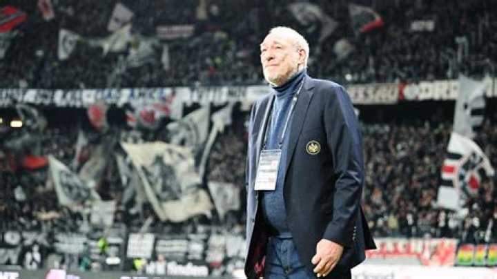 Peter hat einen ausgegeben – 11FREUNDE