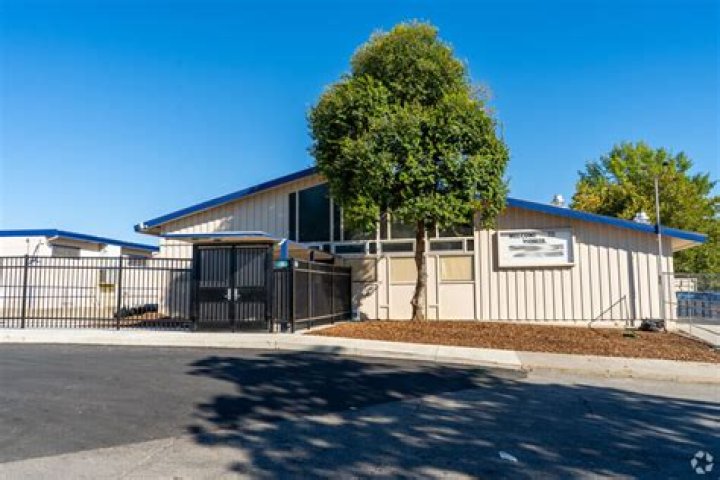 Pioneer Elementary School - Sacramento