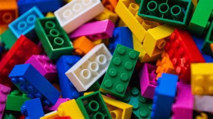 Police arrest man for stealing $10,000 worth of Lego bricks