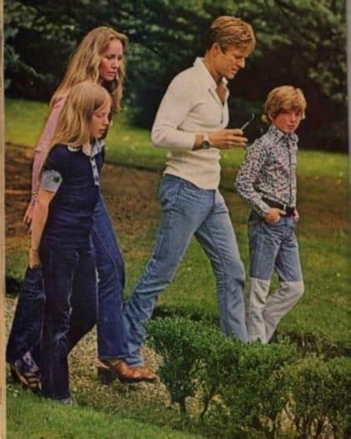 Robert Redford's Children: A Deep Dive Into His Family Life