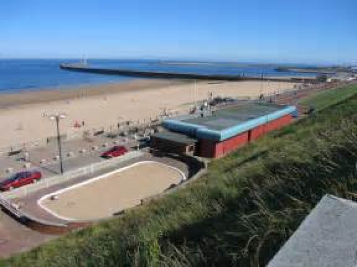Roker Beach | Co-Curate