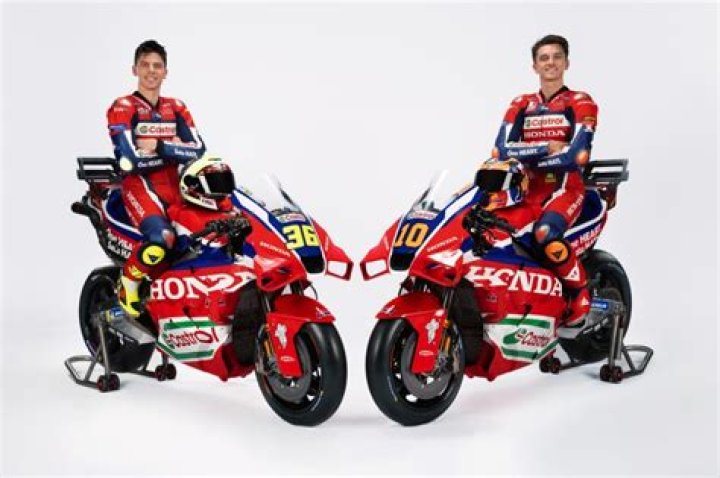 Rossi to ride in one man team? | MotoGP