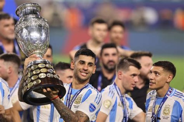 Rumored Argentina XI for Copa America semi final, Cristian Romero, doubts
