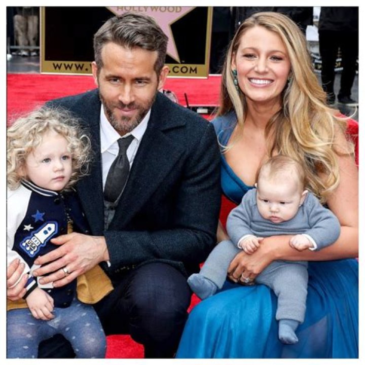 Ryan Reynolds Family: A Deep Dive Into His Life And Loved Ones