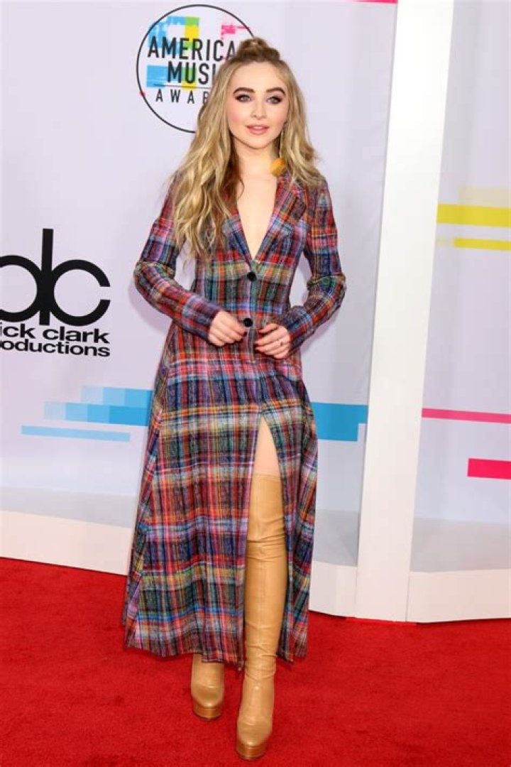 Sabrina Carpenter Weight Height: Exploring The Measurements Of The Rising Star