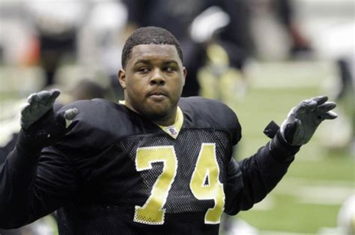 	Saints offensive lineman and former Towson star Jermon Bushrod grieving week-old daughter	